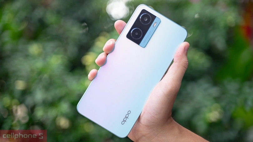 OPPO A77s có thiết kế thanh mảnh đậm vẻ hiện đại