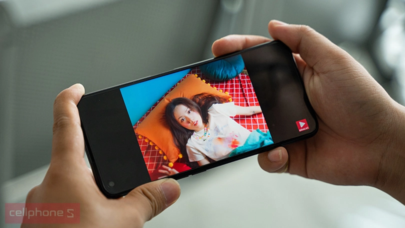 Camera kép đến 48 MP chụp ảnh tuyệt vời