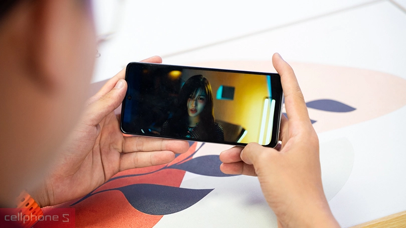 Điện thoại OPPO A3 - Mạnh mẽ, hiện đại