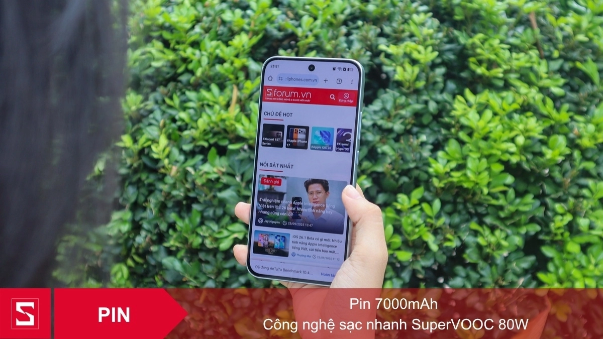 Pin 7000mAh kết hợp công nghệ sạc nhanh SuperVOOC 80W