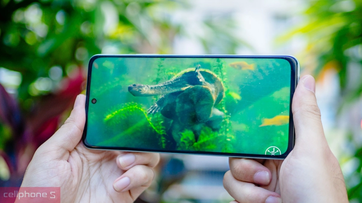 OPPO A58 sở hữu màn hình dạng nốt ruồi với kích thước đến 6.72 inch