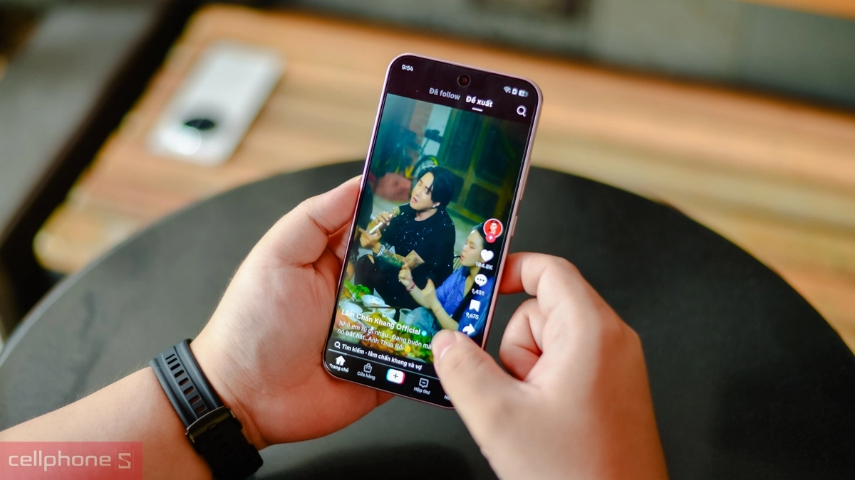 OPPO A6 Pro có độ bền chuẩn MIL-STD 810H