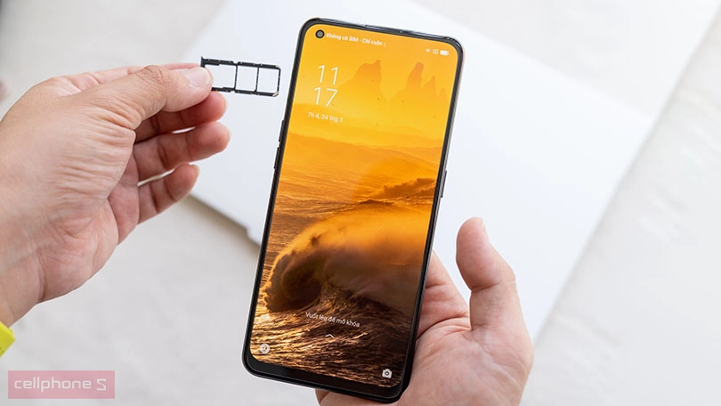 Viên pin 4.025 mAh, sạc nhanh 18W