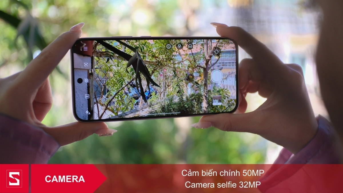 OPPO Reno15 F 5G có hệ thống camera sau với cảm biến chính 50MP, mang lại độ phân giải cao