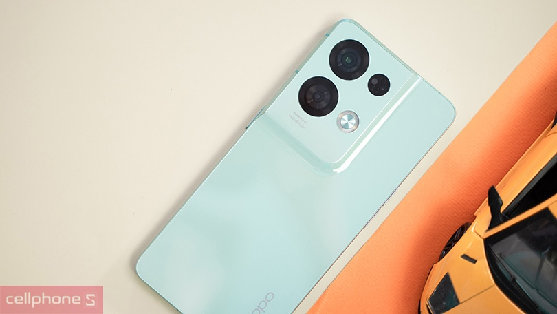 Pin OPPO Reno8 Pro cực khủng, sạc nhanh SUPERVOOCTM 80W