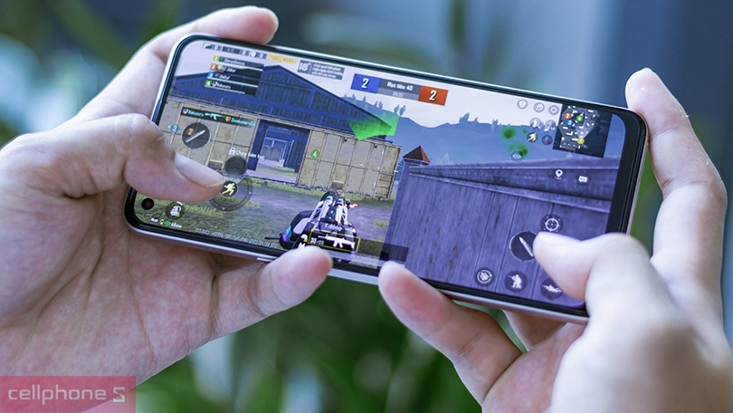 Hiệu năng vượt trội, chơi game mượt mà