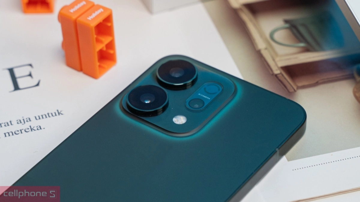 OPPO Reno14 5G trang bị camera chính Sony IMX882 50MP sắc nét