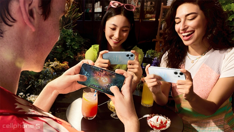 Điện thoại OPPO Reno 14 chơi game giải trí mượt mà