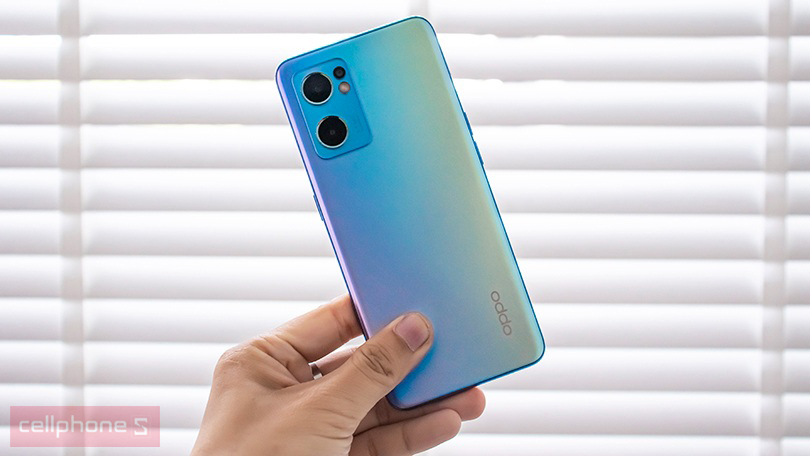 Camera chính 64MP chụp ảnh chất lượng, camera selfie độ phân giải cao