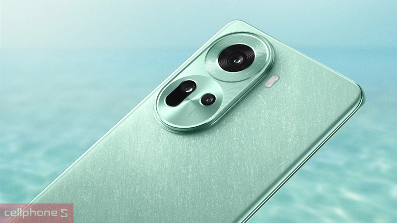 OPPO Reno11 5G sở hữu đường nét thiết kế sắc sảo và tỉ mỉ