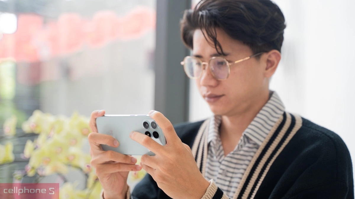 Trải nghiệm điện thoại POCO F8 Pro 5G