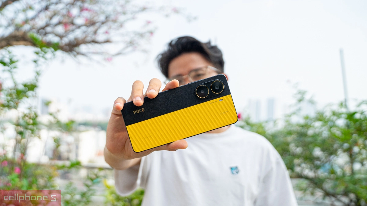 Thiết kế POCO X8 Pro MAX