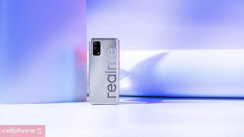 Phân khúc giá bán Realme đa dạng, dễ tìm kiếm