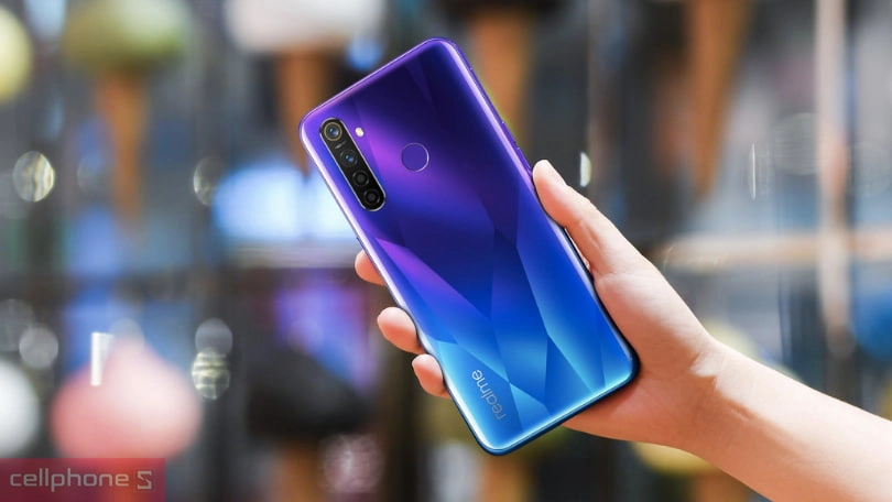 Realme giá cao cấp