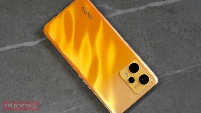 Thiết kế tinh tế đơn giản với hai cạnh bên vát cong, màu sắc thanh lịch