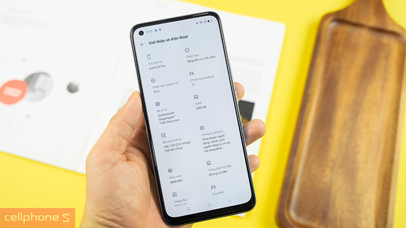 Hiệu năng mạnh mẽ cùng với chip Snapdragon 765G, Ram 8GB