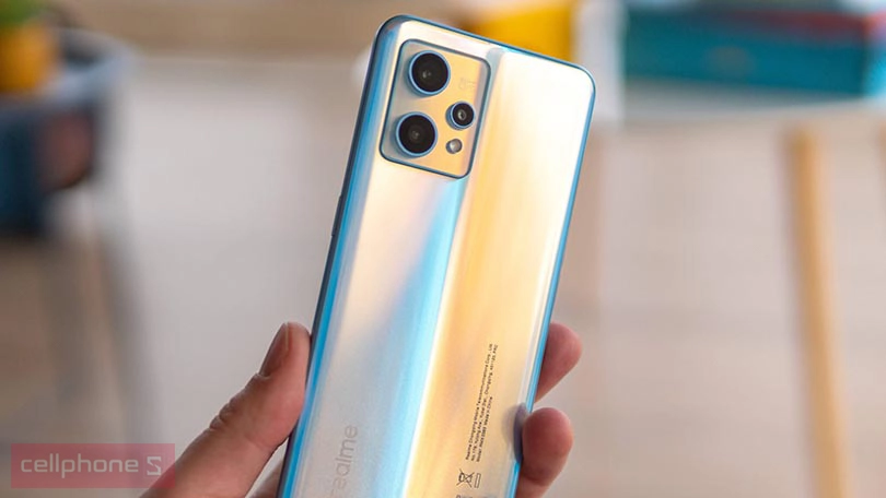 Pin 5000 mAh, sử dụng lâu dài, hỗ trợ sạc nhanh