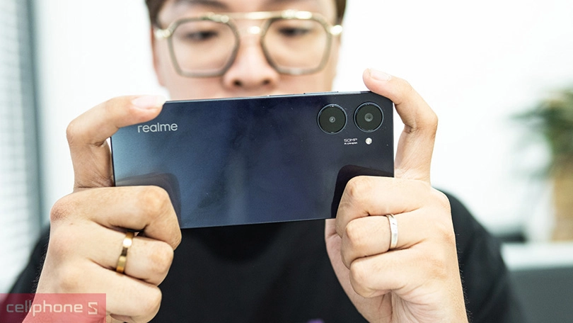 Realme 10 mạnh mẽ, trẻ trung và vô cùng ấn tượng