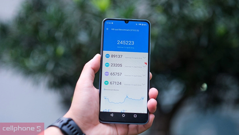 realme C60 cấu hình ổn định