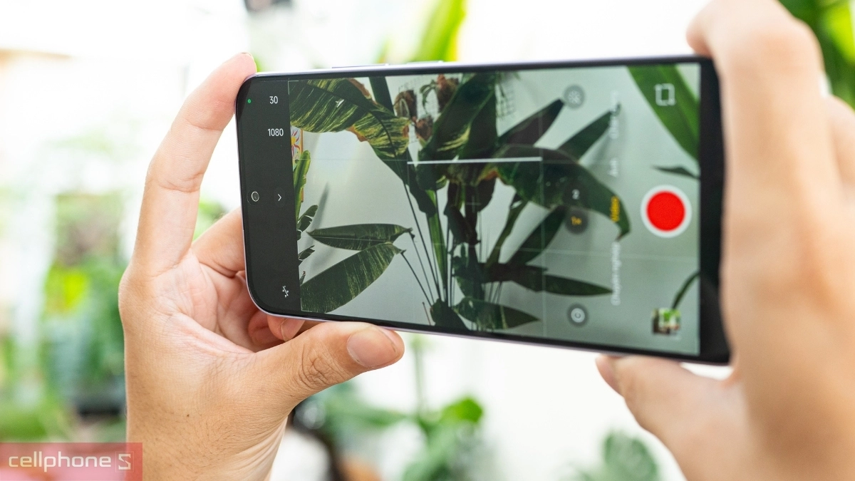 So sánh điện thoại Xiaomi Redmi Note 17 5G 6GB 128GB với Xiaomi Redmi Note 15 6GB 128GB
