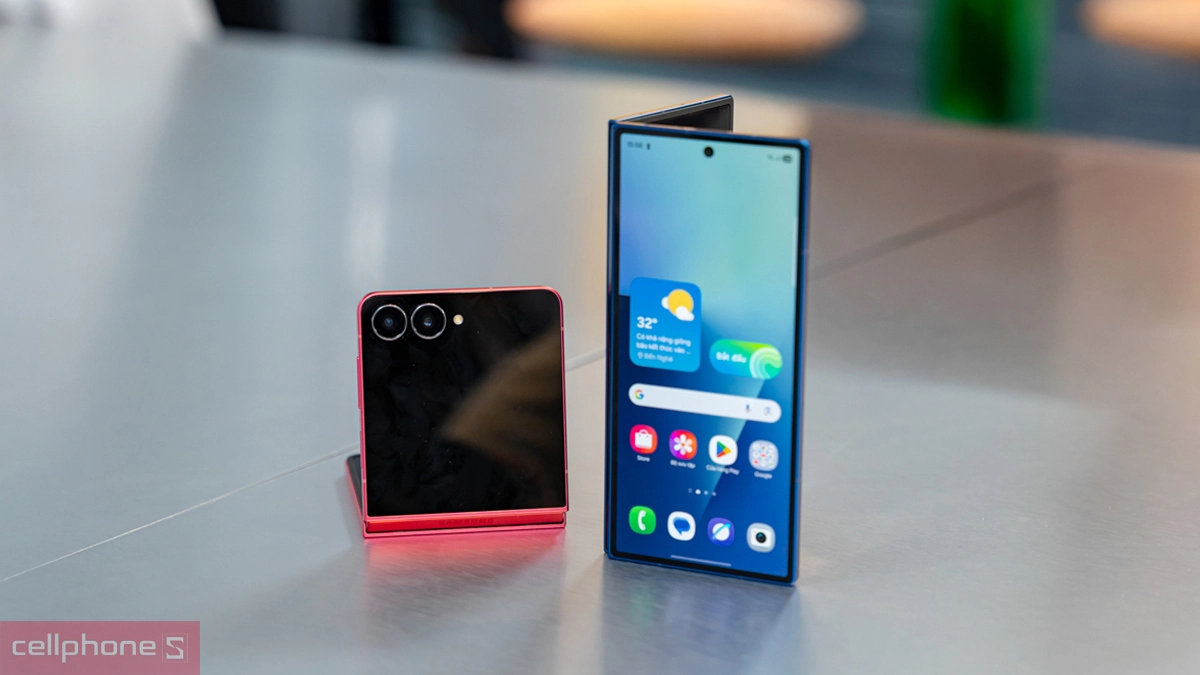 Điện thoại Samsung Galaxy gập thế hệ mới với nhiều nâng cấp về AI và màn hình 