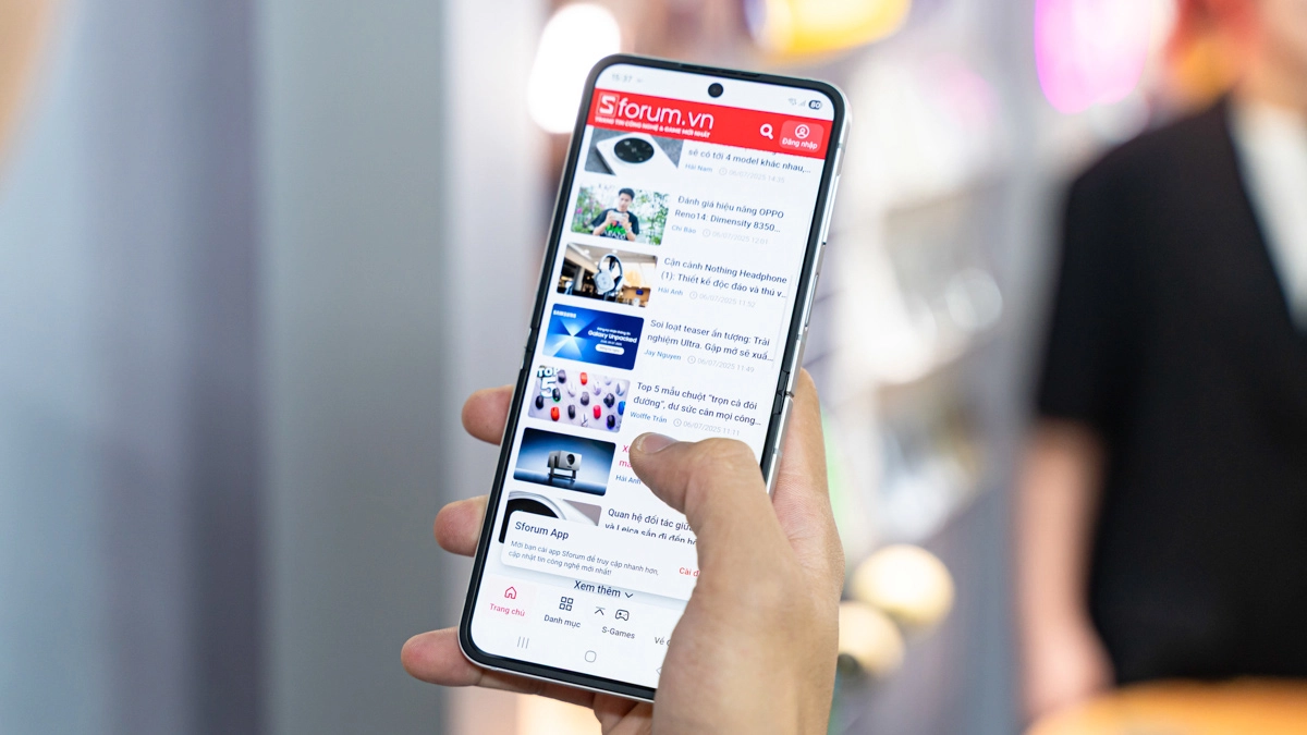 Sản phẩm điện thoại Samsung ra mắt khi nào