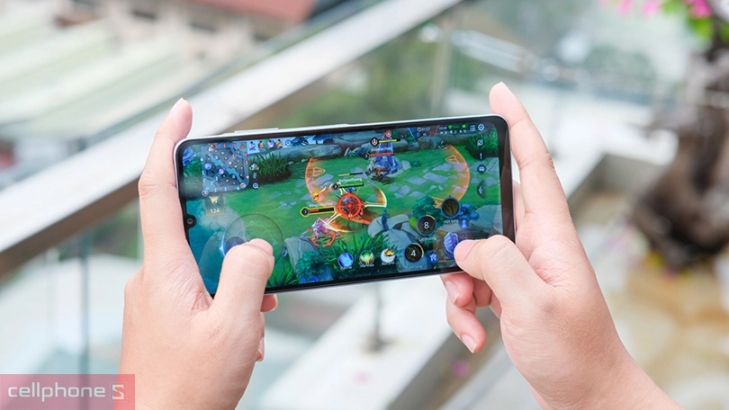 Samsung Galaxy A06: màn lớn pin trâu, giải trí ấn tượng