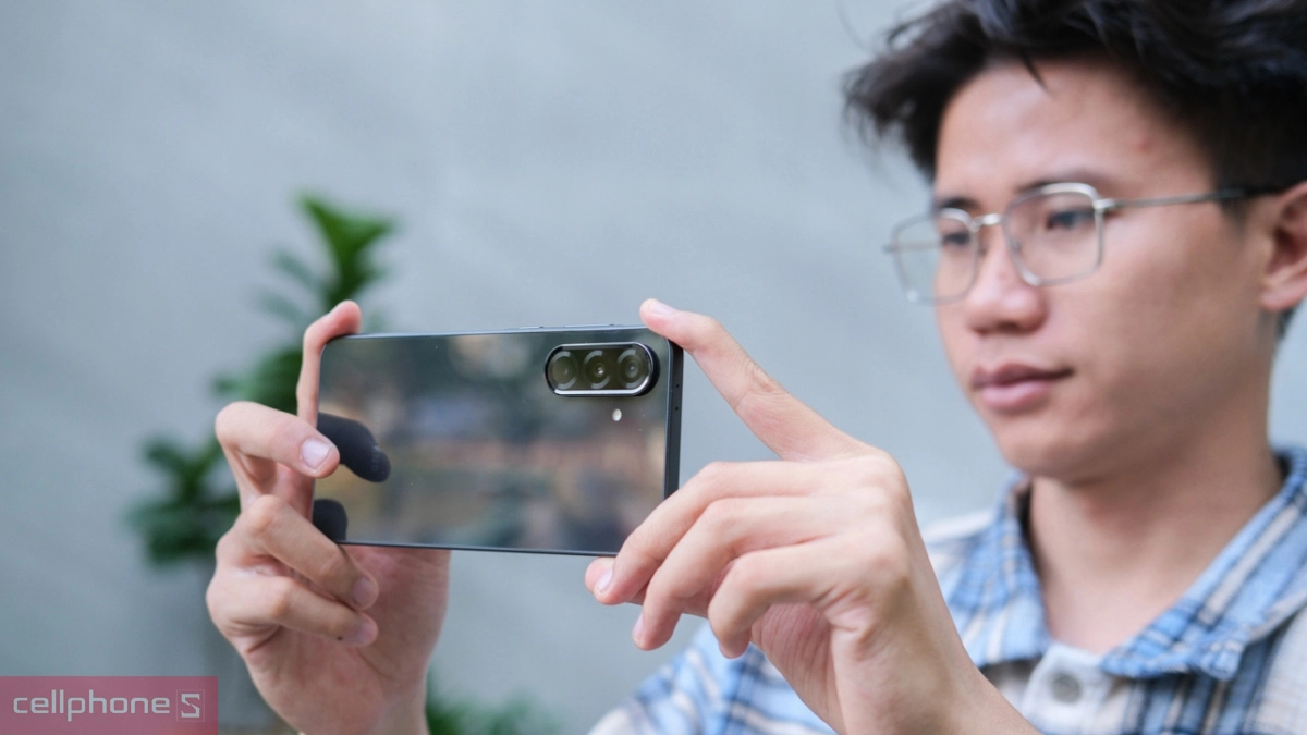 Giá khởi điểm điện thoại Samsung Galaxy A37