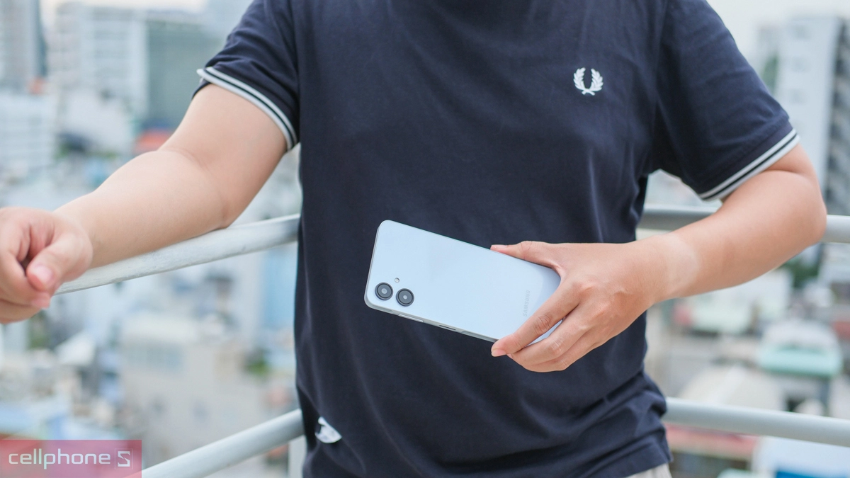 Samsung Galaxy A phù hợp cho đối tượng nào