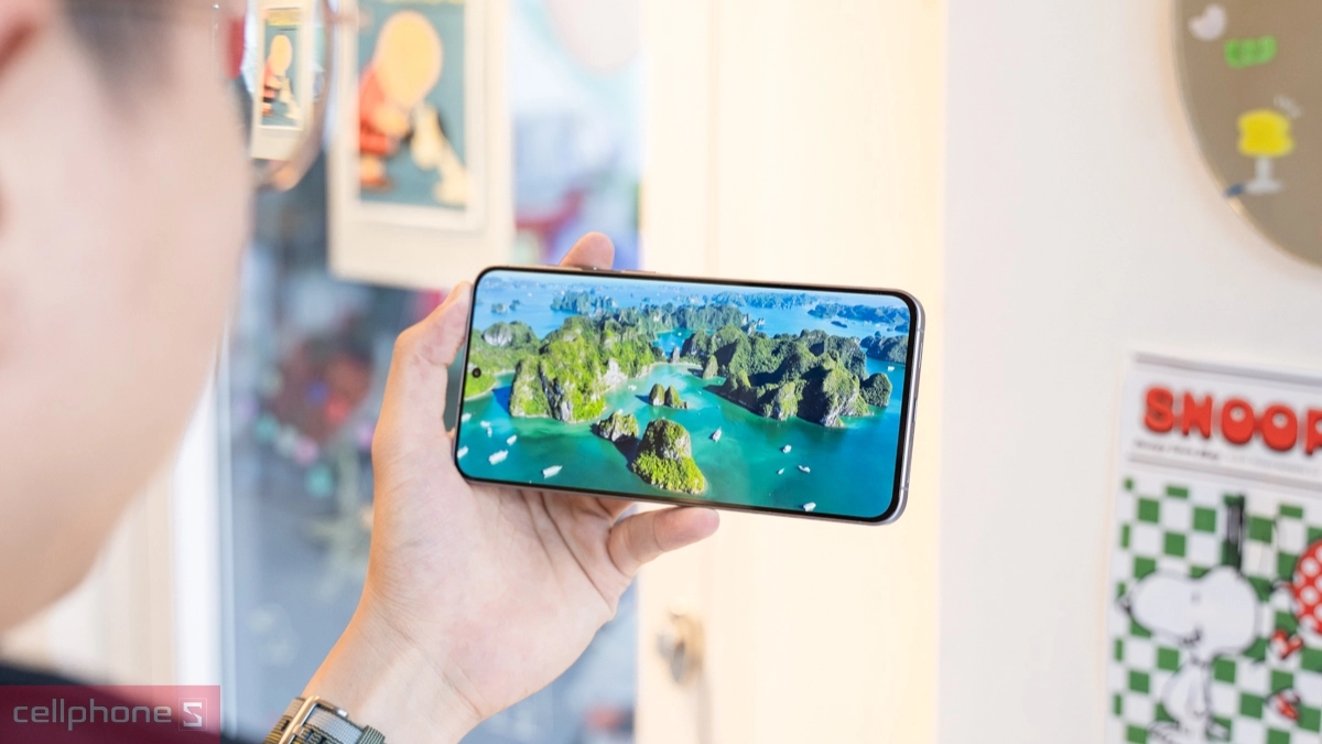 Samsung Galaxy A57 chụp ảnh rõ nét và chơi game mượt mà 