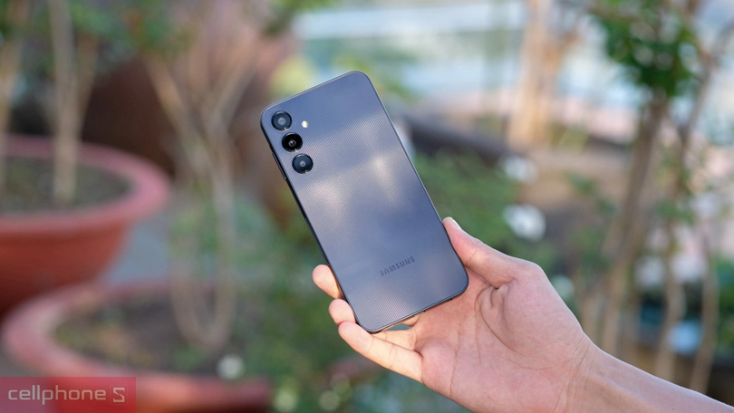 Thời lượng sử dụng bền bỉ với viên pin 5.000mAh