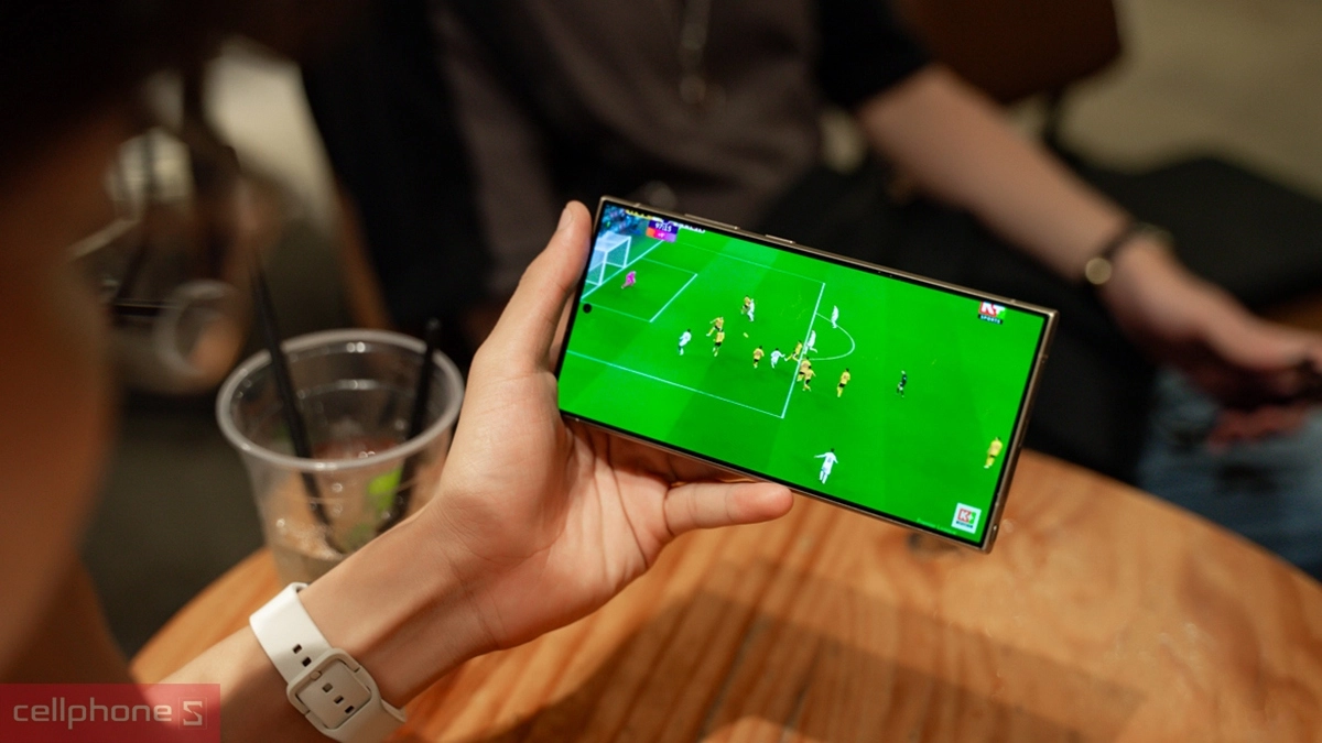 Tần số quét 120Hz trên S24 Ultra