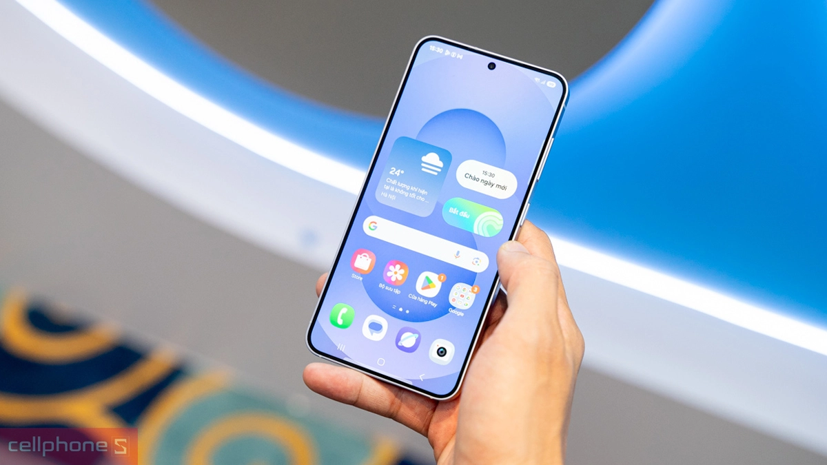 Samsung Galaxy S25 thường