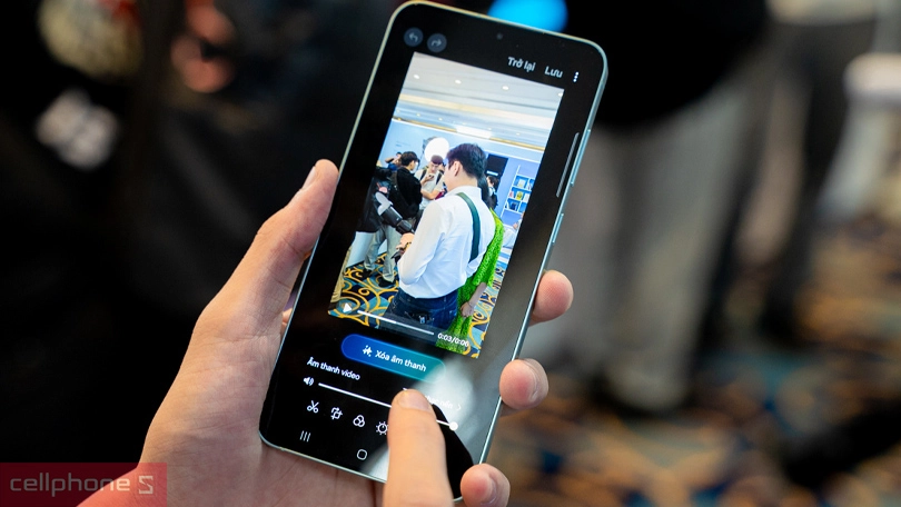 AI mới nhất trên điện thoại