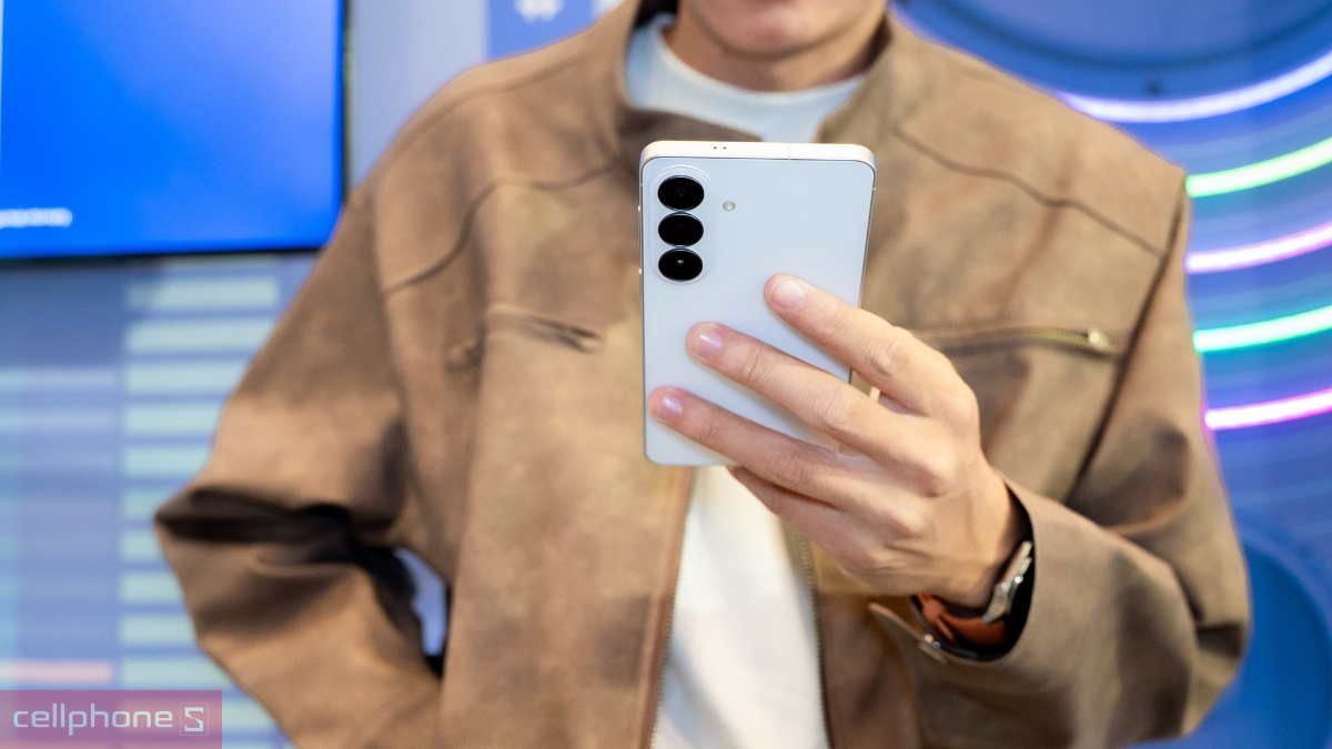 Có nên mua Samsung Galaxy S26