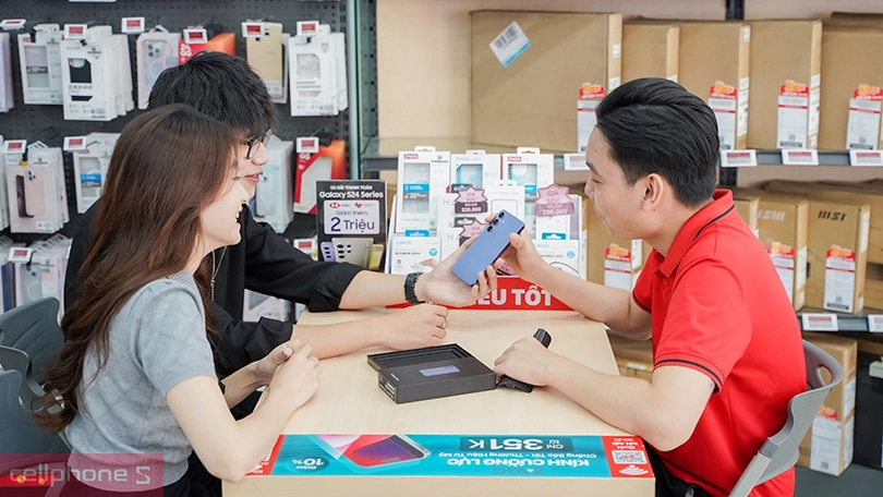 Trên tay - trải nghiệm trực tiếp Samsung Galaxy S24 tại CellphoneS