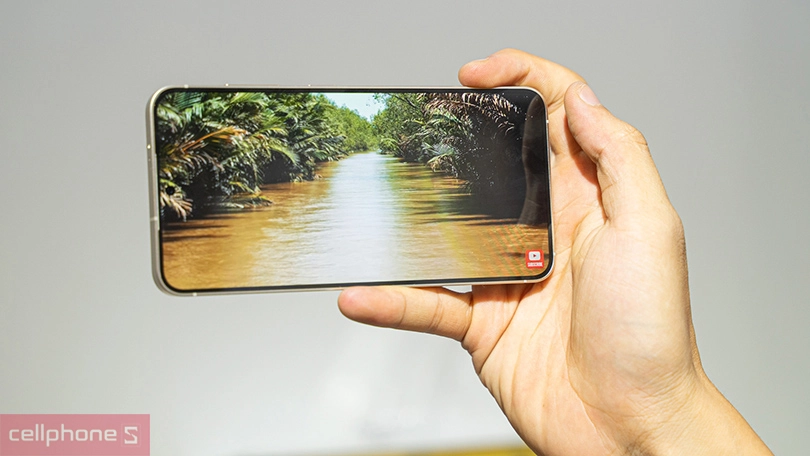 Samsung S24 Plus 512GB: màn hình Quad-HD+ độc đáo, cấu hình xứng tầm