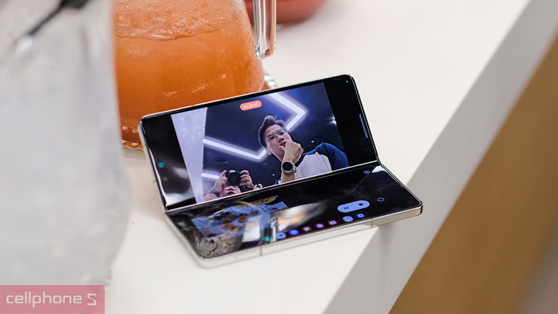 Đặt trước Galaxy Z Fold5 tại CellphoneS được ưu đãi gì?