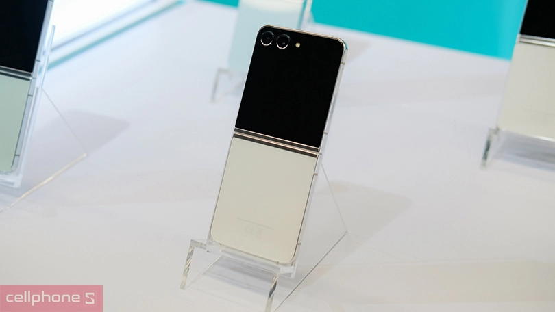 Samsung Galaxy Z Flip5 512GB cũ đẹp