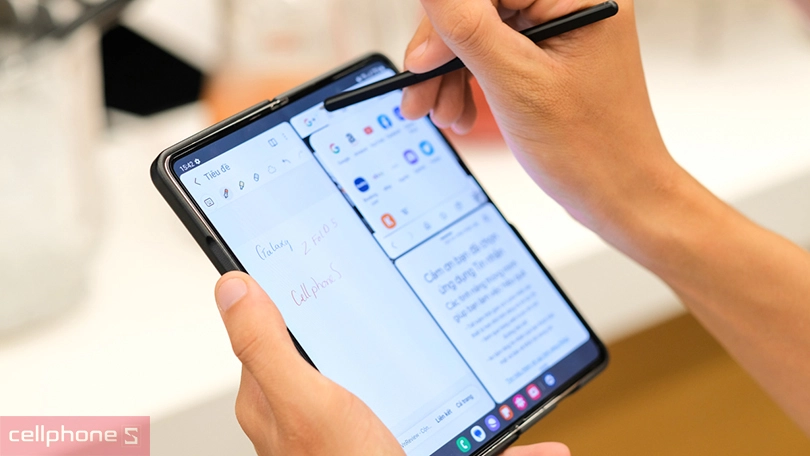 So sánh Samsung Galaxy Z Fold 5 và Z Fold 4