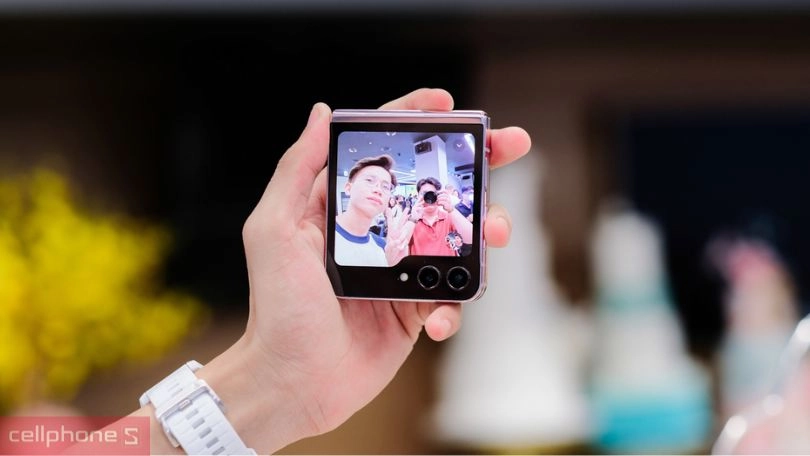 Đánh giá Samsung Galaxy Z Flip 5 chi tiết nhất