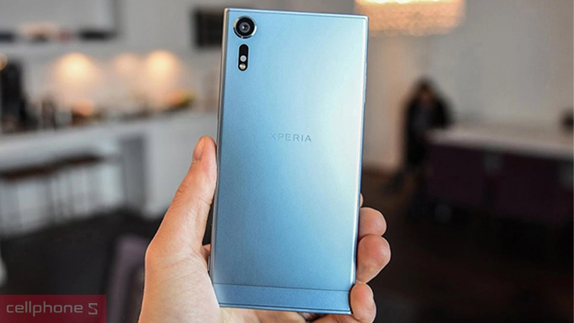 Sony Xperia XZS - Ngoại hình đơn giản, hiệu suất ổn định