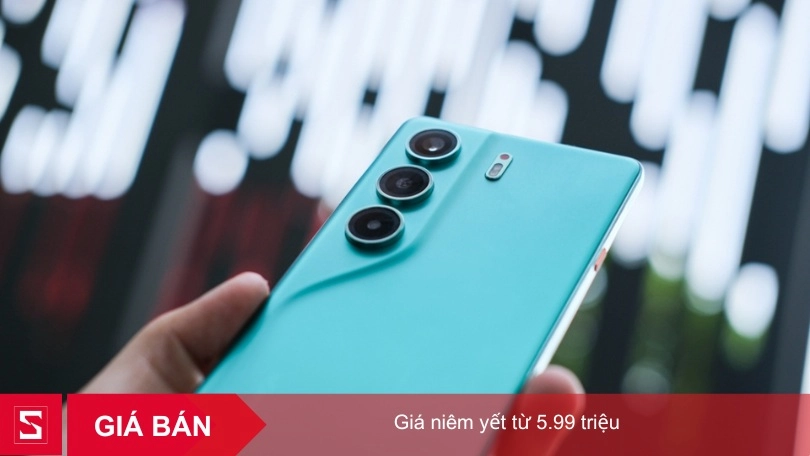 Giá bán của điện thoại TECNO CAMON 40 bao nhiêu