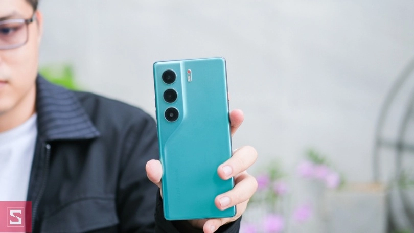 Vì sao nên mua điện thoại TECNO CAMON 40