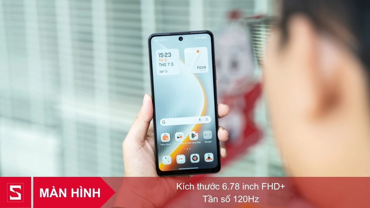 Tận hưởng trải nghiệm thị giác sống động trên màn hình hiển thị cao cấp