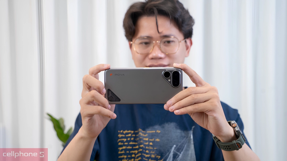 TECNO Pova Curve 2 với trợ lý AI hỗ trợ tìm kiếm nội dung
