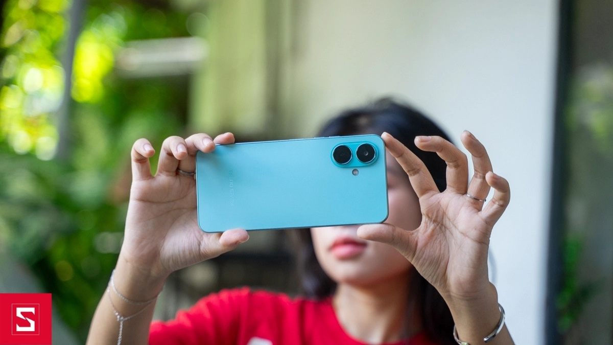 Điện thoại Tecno Spark Go 2 giá bán bao nhiêu tiền