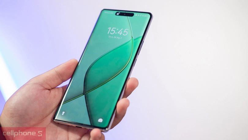 Tecno Spark 20 Pro Plus có giá bán bao nhiêu