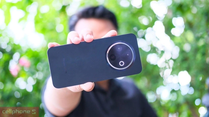 Vì sao nên mua điện thoại Tecno Spark 30C