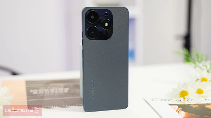 Thiết kế trẻ trung